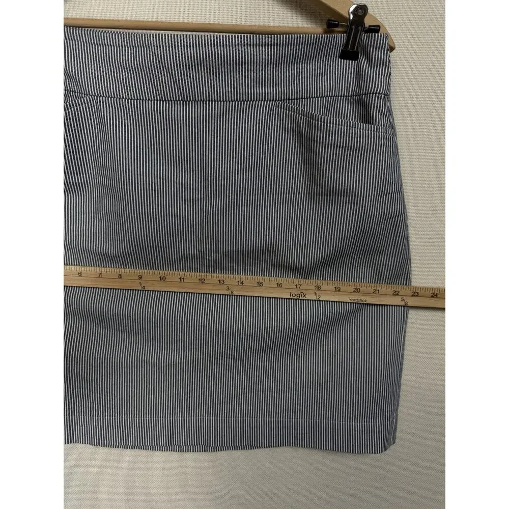 Loft Skirt size 8 Blue White‎ Pinstripes Seersucker Pockets Spring Summer Easter